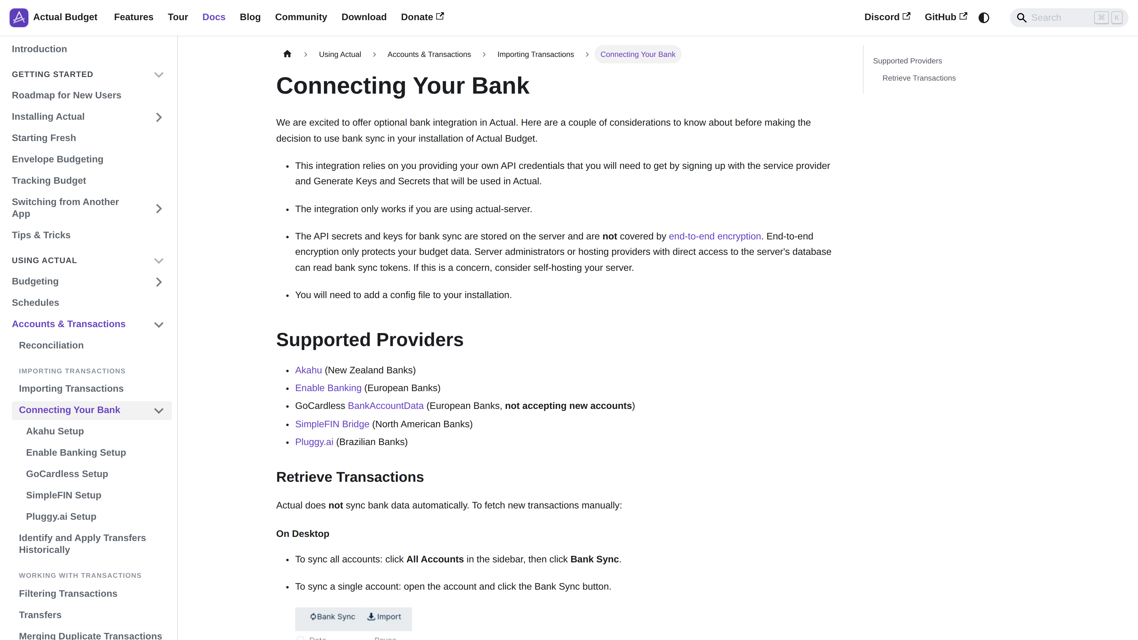 Actual Budget 文档"Connecting Your Bank"页面截图:列出 Akahu、Enable Banking、GoCardless、SimpleFIN、Pluggy.ai 五个支持渠道,并说明需自备 API 凭证、仅在服务器模式下可用